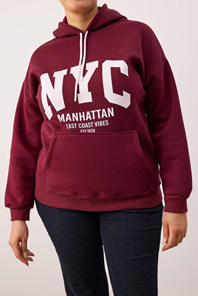 Trendyol Curve Φούτερ με κουκούλα με θέμα το μπορντό κολλεγιακό με φλις εσωτερικά, μεγάλου μεγέθους TBBAW26AO00042