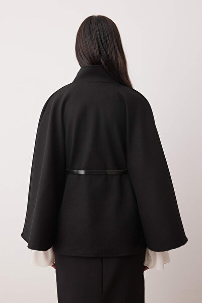 Trendyol Modest Schwarze Regular Cashmere Einfache Strickware TCTAW26UK00003