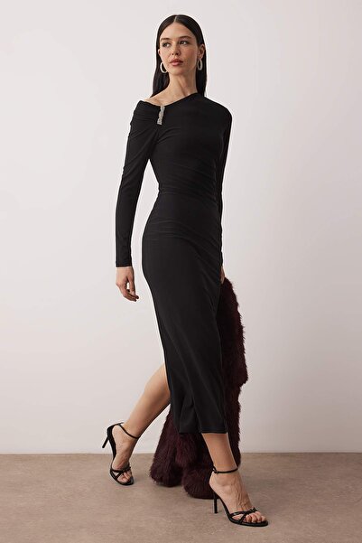 Trendyol Collection Black Accessory Detailed Knitted Maxi Lined Dress Tpraw26El00111