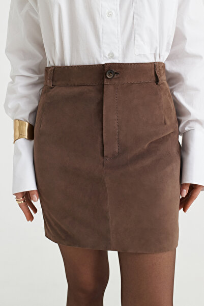 HYPNOTIC HUMAN CUT FORM MİNİ SUET ŞORT ETEK