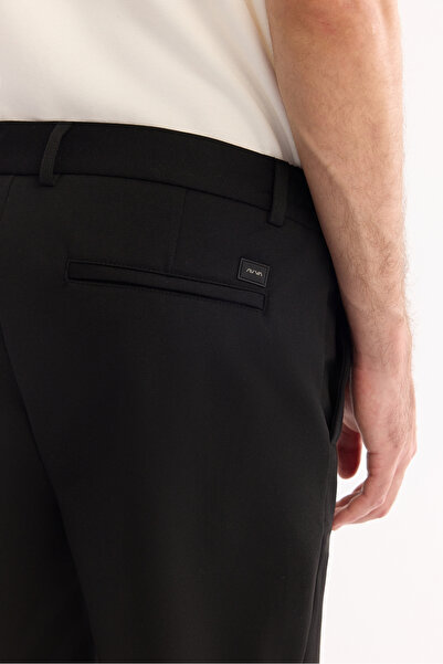 Avva Men's Black Slim Fit Chino Trousers with Elastic Sides, Viscose Blend A52Y3053