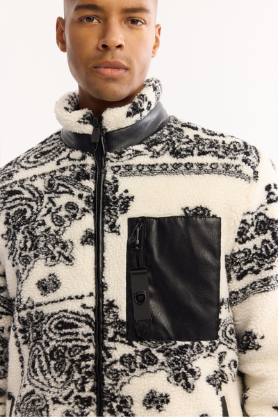 Avva Men's White Mock Neck Windproof -4 Degree Resistant Plush Comfort Fit Coat A52Y6183