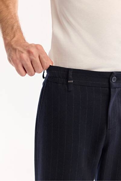 Avva Erkek Lacivert Viskon Karışımlı Kolay Ütülenen Çizgili Slim Fit Pantolon A52Y3006
