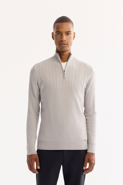 Avva Men's Gray Stand Collar Zippered Soft Touch Striped Knitwear Regular Fit Sweater A52Y5151