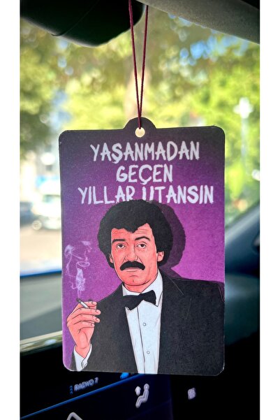 Duftpalm MÜSLÜM BABA YILLAR UTANSIN TASARIMLI ARABESK OTO KOKUSU VE ARAÇ AKSE...