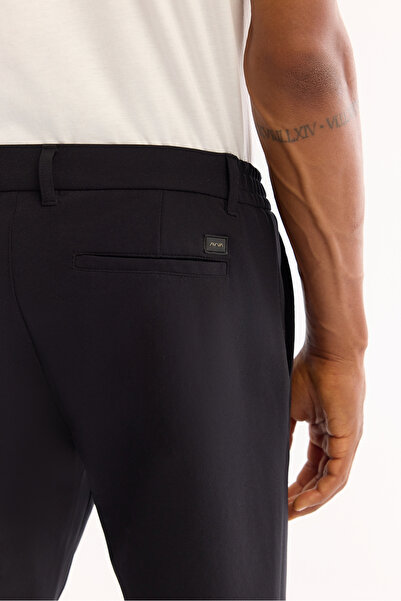 Avva Men's Black Quick Dry Wrinkle-Free Slim Fit Pants with Elastic Sides A52Y3077