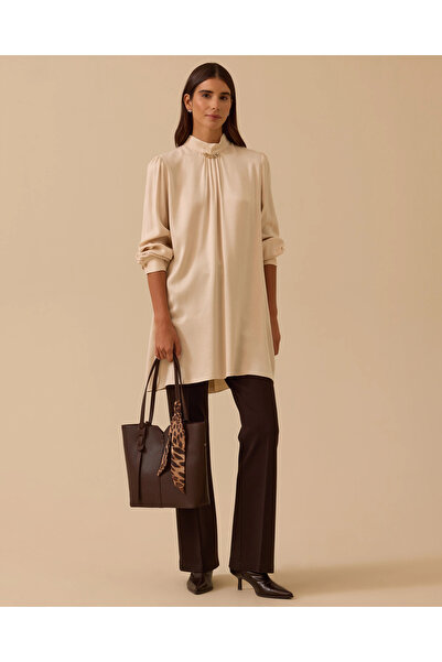 SCL Yaka Aksesuarlı Pile Detaylı Tunik