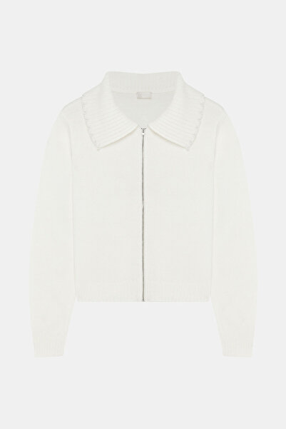 W Collection EKRU İNCİ DETAYLI FERMUARLI HIRKA