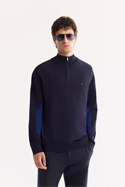 Avva Men's Navy Blue Stand Collar Zippered Rayon Non-Pilling Knitwear Regular Fit Sweater A52Y5020