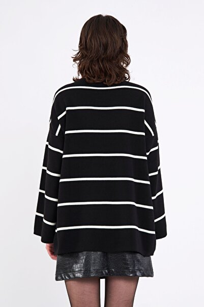 Dier Moda Pulover negru cu gât tricotat