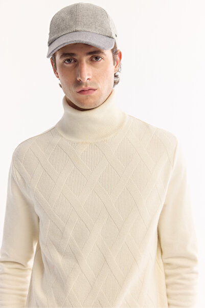 Avva Men's Ecru Turtleneck Soft Touch Textured Knitwear Regular Fit Sweater A52Y5040