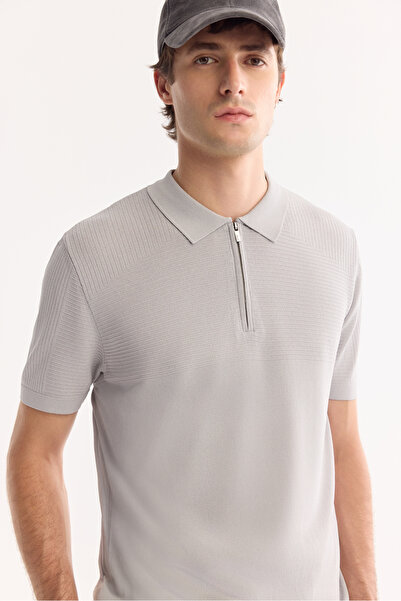 Avva Men's Gray Polo Neck Zippered Rayon Non-Pilling Knitwear Regular Fit T-Shirt A52Y5006