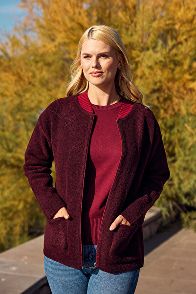 Sementa Wool Knit Jacket with Zipper Pocket Detail - Burgundy