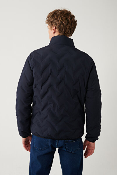 Avva Men's Navy Blue Comfort Fit Puffer Stand Collar Water Repellent Windproof Lightweight Coat E006036