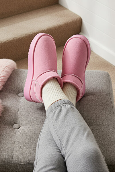 Capone Outfitters Raina Kalın Tabanlı Yuvarlak Burunlu Kürklü Kısa Kadın Bot