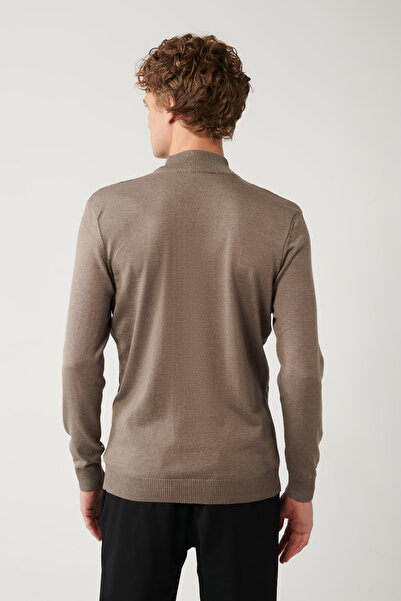 Avva Ανδρικό πλεκτό πουλόβερ με μισό ζιβάγκο βιζόν E 005106