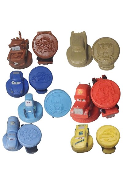 Disney Set 7 Figurine Stampeez Cars, Cars 3, V2, Bucsa Fulger McQueen cu Sticker