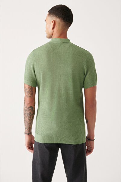 Avva Men's Water Green Soft Touch 3 Button Textured Polo Neck Knitwear Regular Fit T-Shirt B005009