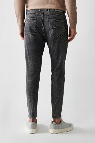 Avva Men's Gray Distressed Washed Coated Knitted Jeans B 003517