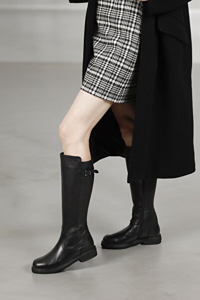 GÖNDERİ(R) Női fekete úszó cipzáras gumitalpú valódi bőr csizma