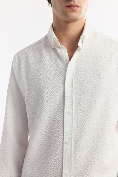 Avva Men's White Classic Collar Easy Ironing Seersucker Regular Fit Shirt A51Y2083