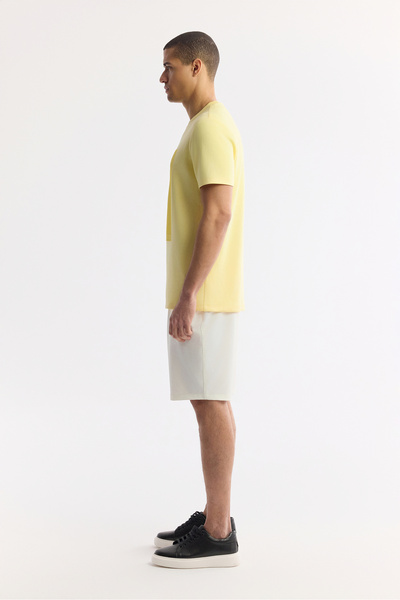 Avva Men's Yellow Crew Neck Printed Bi-Stretch Interlock Regular Fit T-Shirt A51Y1072