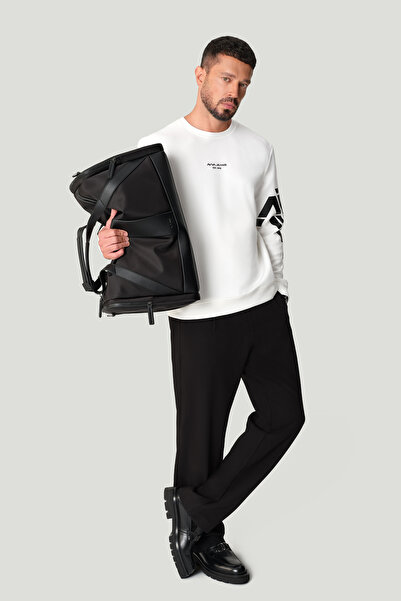 Avva Men's Black Adjustable Shoulder Strap Travel Bag A42Y9117