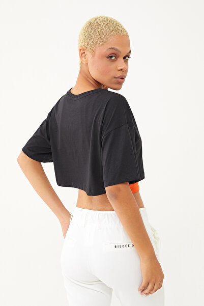 bilcee Γυναικείο μαύρο βιολογικό βαμβακερό μπλουζάκι με κοντό μανίκι 0763