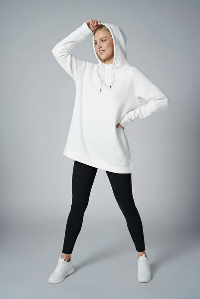 bilcee Γυναικείο μακρύ φούτερ με κουκούλα με μαλακή υφή σε λευκό χρώμα 4785