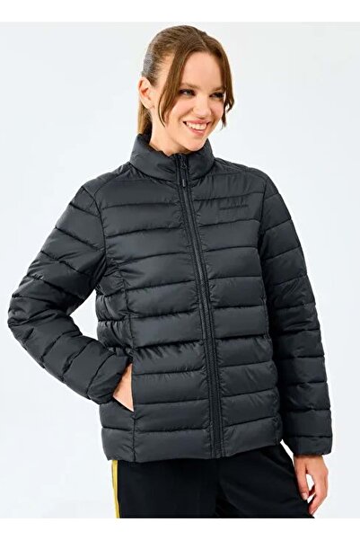 SKECHERS W Essential Outerwear Padded Jacket S231240 Women's Coat Black