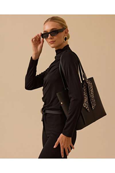 SEÇİL Draped Slim Fit Blouse