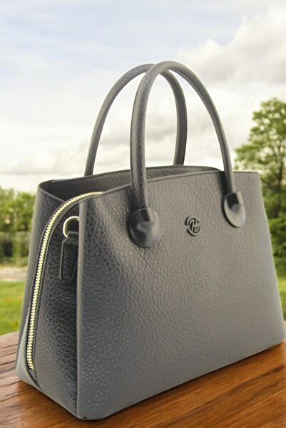 QUB CLUB Women's Black Classic Handbag and Handbag