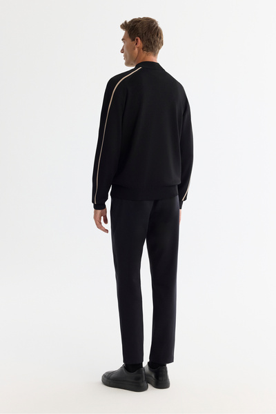 Avva Чоловічий чорний светр з високим коміром на блискавці, регулярного крою, з віскозного трикотажу A42Y5005