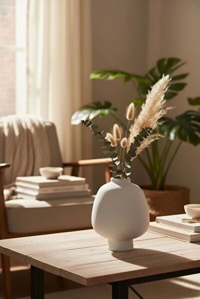 Casco فازة سيراميك عصرية – أبيض مطفي