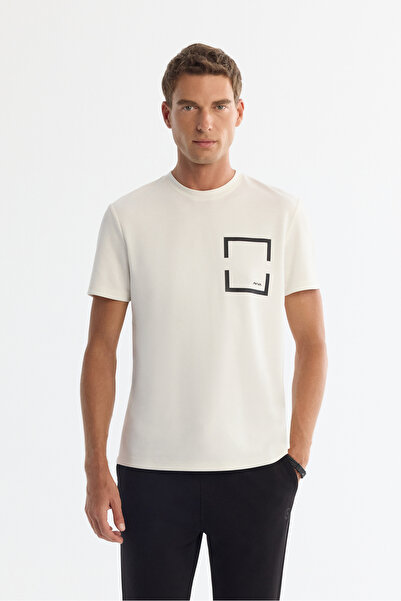 Avva Ανδρικό μπλουζάκι με λαιμόκοψη εκρού με στάμπα ελαστάνης κανονικής εφαρμογής A42Y1020