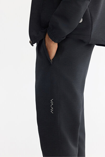 Avva Ανδρικό μαύρο ελαστικό στη μέση με εμπριμέ φερμουάρ Φούτερ με ελαστικό ελαστικό κορδόνι κανονικής εφαρμογής A42Y3420