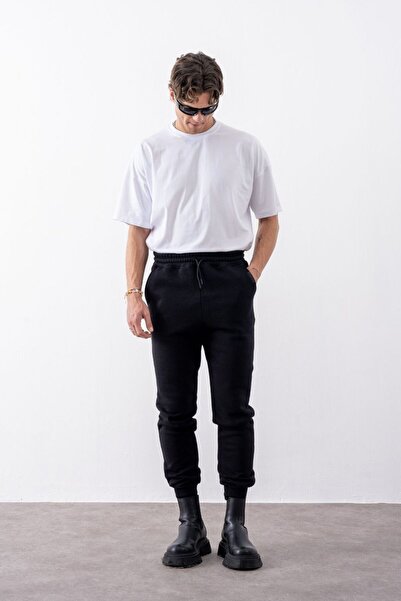 gothamvibes Men's Black Relaxed Cut Sweatpants