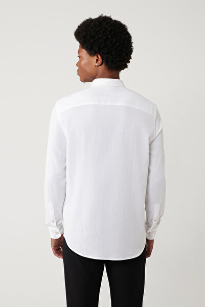 Avva Чоловіча сорочка з білими ґудзиками на комірі, бавовняна, прямий крій A41Y2004