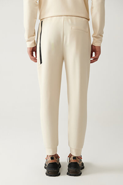 Avva Ανδρικό μπεζ παντελόνι με κορδόνια στη μέση, ελαστικό, διπλό ελαστικό, κανονική εφαρμογή A41Y3408