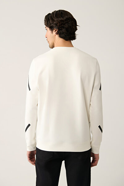 Avva Ανδρικό φούτερ με λευκό λαιμόκοψη με στάμπα Interlock Regular Fit A41Y1119