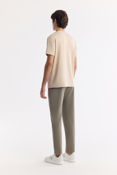 Avva Ανδρικό μπλουζάκι με στάμπα βιζόν με λαιμόκοψη με κορδόνια και κανονική εφαρμογή A41Y1175