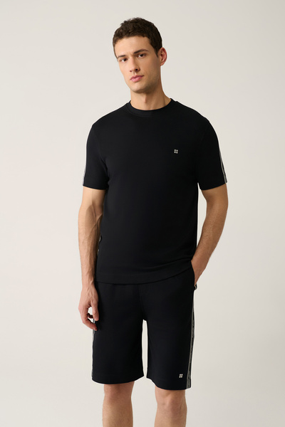 Avva Ανδρικό μπλουζάκι με στάμπα με λαιμόκοψη μαύρο Soft Touch A41Y1327