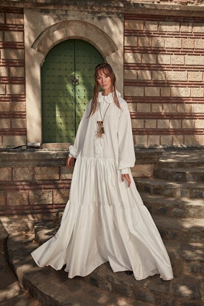 MERT ERKAN Bebe Yakalı & Büzgülü Paraşüt Kumaş Beyaz Elbise