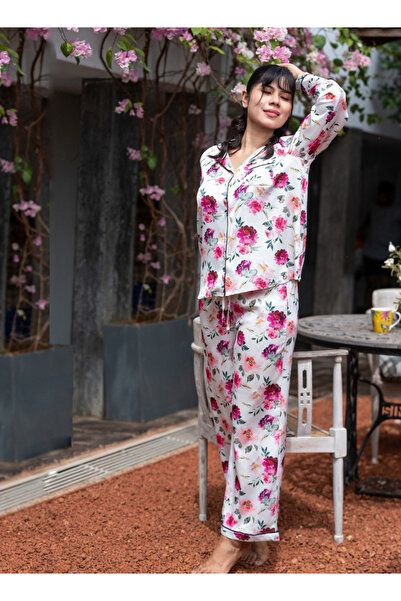 Aadaraya طقم بيجامة قميص وبنطلون