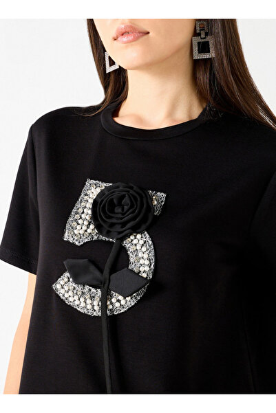 2Xtremz Embellished Crew Neck T-shirt With Short Sleeves