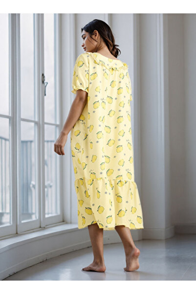 FAV فستان نوم مطبوع برقبة مربعة