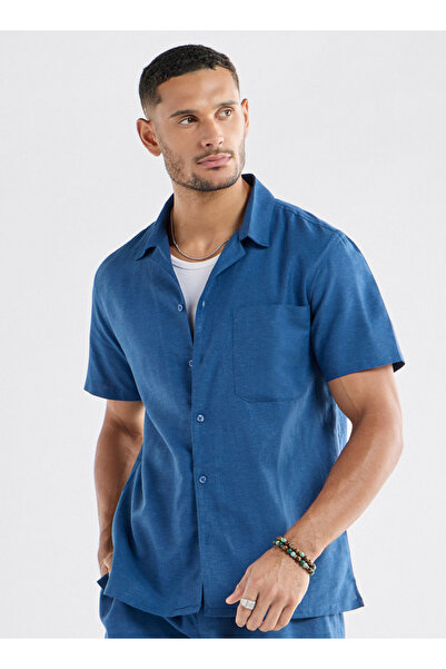 FAV Regular Fit Shirt with Camp Collar and Short Sleeves