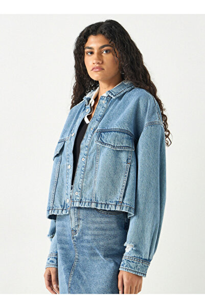 FAV جاكيت جينز بأكمام طويلة وجيوب