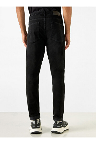 Lee Cooper Skinny Fit Mid-rise Jeans With Pockets