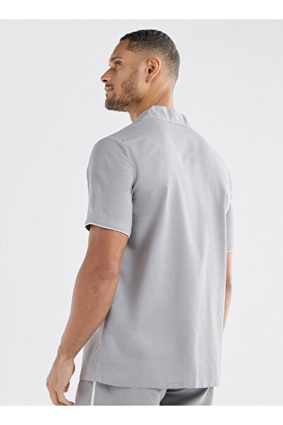 FAV Shirt With Short Sleeves